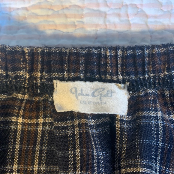 Brandy Melville Pleated Plaid Mini Skirt - Picture 3 of 4